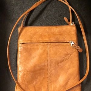 Leather, small & handy cross body bag 💼